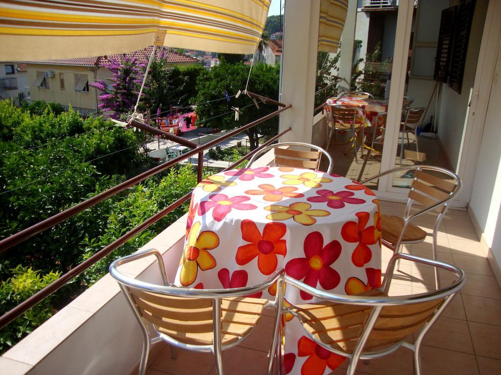 Apartments Rubinic Jelsa  Cameră foto