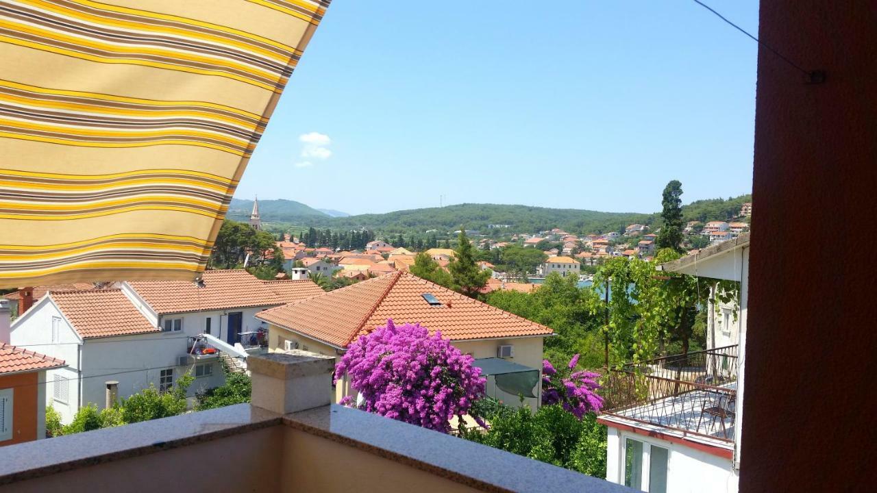 Apartments Rubinic Jelsa  Exterior foto